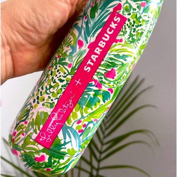 LILLY PULITZER | S’WELL | STARBUCKS collaboration! - Picture 7 of 9